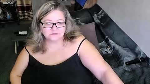 Lana online show from 10.06.25