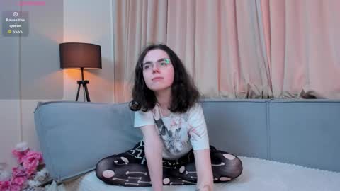 twannathidphy online show from 03.25.26