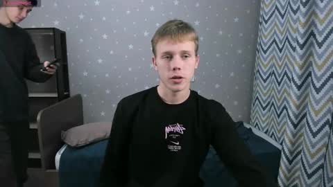 Snapshot of twelveeek chatting on 11.07.25 Angus online show from 11.07.25