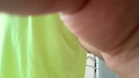 Snapshot of twest84 chatting on 10.27.25 twest84 online show from 10.27.25