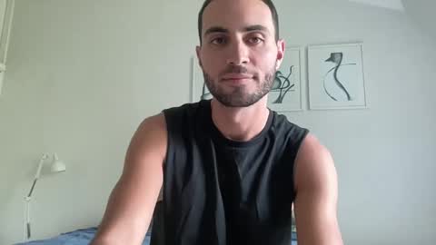 Snapshot of twikboy chatting on 01.10.25 Twinkboy online show from 01.10.25