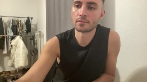 Snapshot of twikboy chatting on 11.01.25 Twinkboy online show from 11.01.25