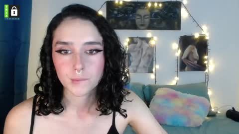 TwinFlamesXX online show from 01.25.25