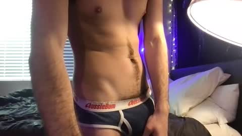 Snapshot of twink_boy98 chatting on 02.02.25 twink_boy98 online show from 02.02.25