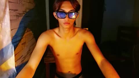 twink_cristian27 online show from 01.06.26