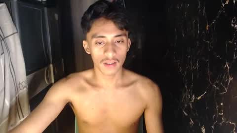 Snapshot of twink_hairyass69 chatting on 12.04.24 Aladin online show from 12.04.24