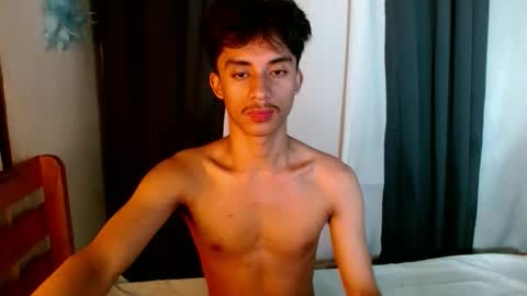 Snapshot of twink_hairyass69 chatting on 09.18.25 Aladin online show from 09.18.25
