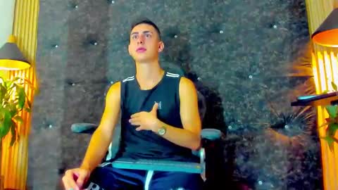 twink_scott19 online show from 11.03.25