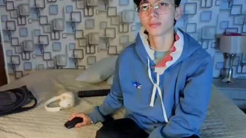 Sebastin online show from 06.25.26