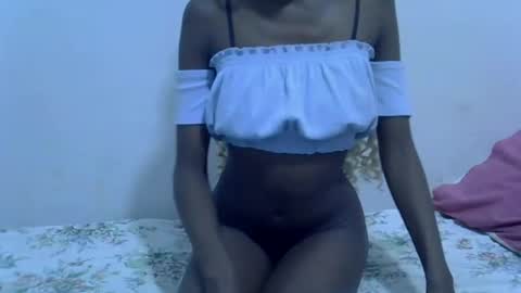 BABY TIA online show from 10.02.25