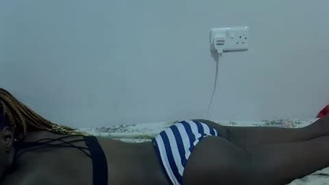 BABY TIA online show from 10.11.25