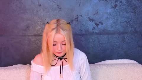 twinklefluff online show from 03.08.25