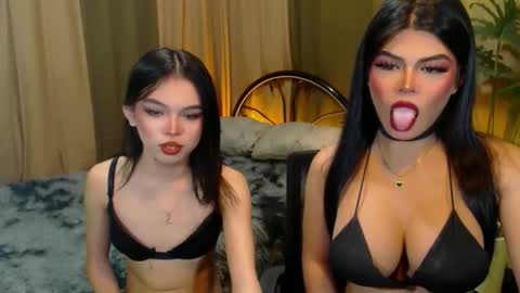 twinktransshanel online show from 10.19.25