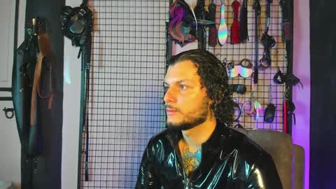 Clio  Tadeo online show from 01.28.25