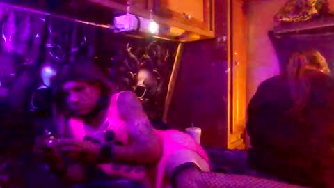 Snapshot of twiztidleeanna69 chatting on 10.21.25 Tintilizing Excitement online show from 10.21.25