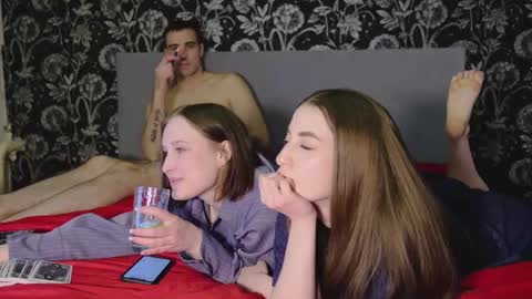 Ani  Isa  Joni online show from 02.14.26