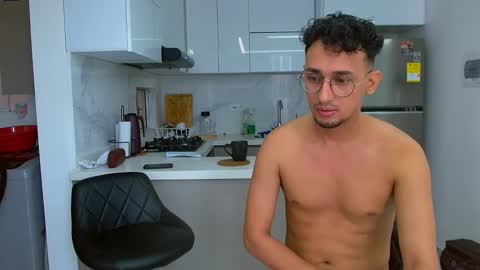 Snapshot of twoboyshot24 chatting on 10.04.25 twoboyshot24 online show from 10.04.25