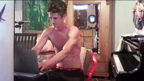 TobeBritta online show from 11.01.25