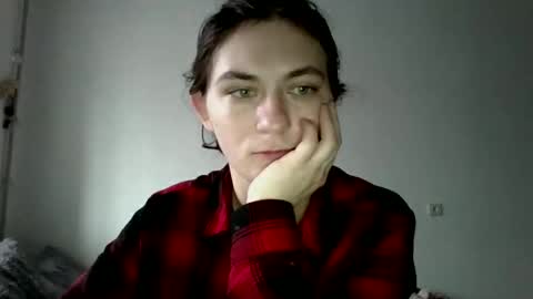 Snapshot of twolatte1520 chatting on 11.28.25 twolatte1520 online show from 11.28.25