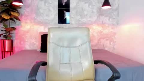 200K BOYS online show from 09.20.25