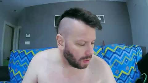 Txan  Chan online show from 10.19.25