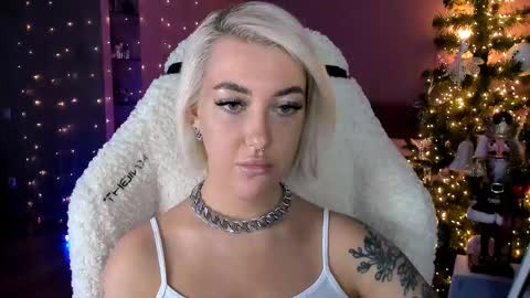 Miley online show from 12.29.24