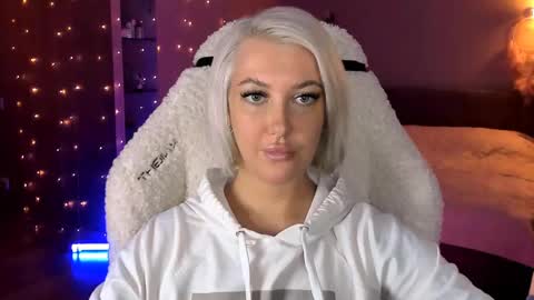 Miley online show from 01.29.25