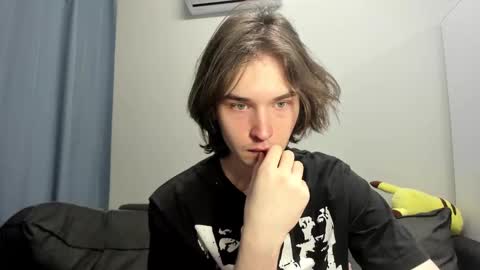 Snapshot of tyler__johnson chatting on 01.31.25 Tyler  johnson online show from 01.31.25