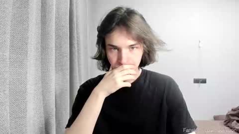 Snapshot of tyler__johnson chatting on 02.10.25 Tyler  johnson online show from 02.10.25