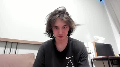 Snapshot of tyler__johnson chatting on 02.18.25 Tyler  johnson online show from 02.18.25