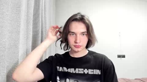 Snapshot of tyler__johnson chatting on 02.21.25 Tyler  johnson online show from 02.21.25