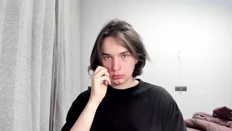 Snapshot of tyler__johnson chatting on 02.23.25 Tyler  johnson online show from 02.23.25