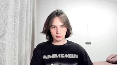 Snapshot of tyler__johnson chatting on 03.01.25 Tyler  johnson online show from 03.01.25