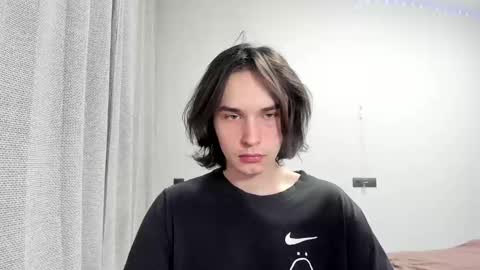Snapshot of tyler__johnson chatting on 03.05.25 Tyler  johnson online show from 03.05.25