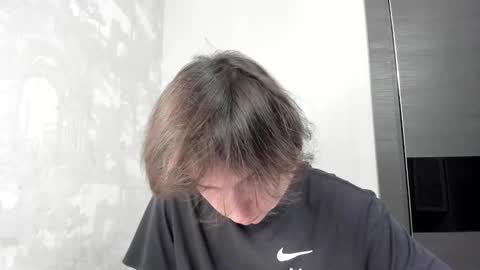 Snapshot of tyler__johnson chatting on 10.15.25 Tyler  johnson online show from 10.15.25