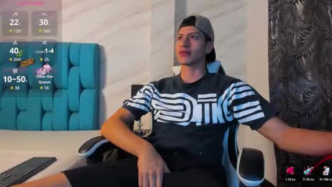 Snapshot of tylercold_x chatting on 10.20.25 Tyler online show from 10.20.25