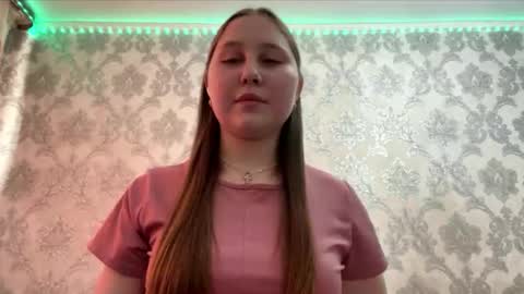 Hello Rose here   Help me to make first 100 thumbs up 333 online show from 09.23.25