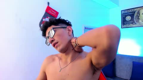   online show from 12.12.24