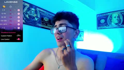   online show from 01.05.25