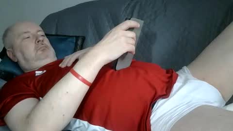 Snapshot of tymoteus chatting on 10.10.25 tymoteus online show from 10.10.25