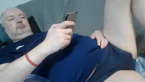 Snapshot of tymoteus chatting on 11.03.25 tymoteus online show from 11.03.25