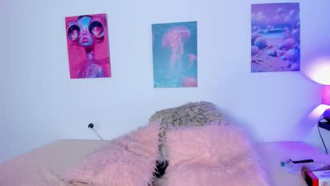 tyra   online show from 10.23.25