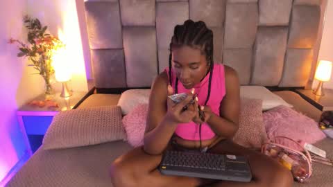 TYRA   online show from 03.13.26