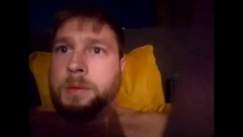 Snapshot of tyreking chatting on 10.30.25 tyreking online show from 10.30.25