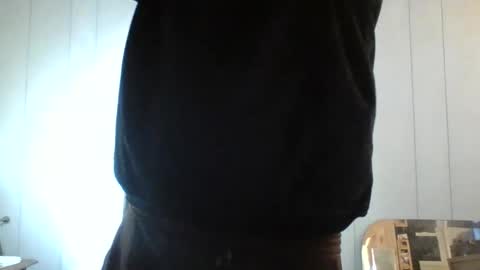 Snapshot of u_caught_us chatting on 03.03.25 u_caught_us online show from 03.03.25