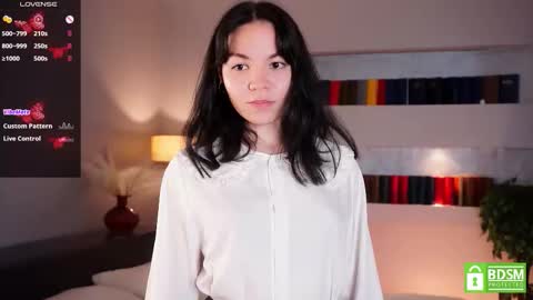 Snapshot of udelaborom chatting on 09.10.25 Lili online show from 09.10.25