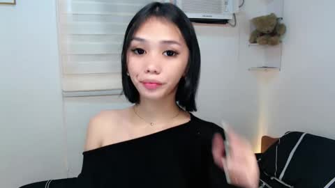 urbbgirl alliah online show from 10.20.25