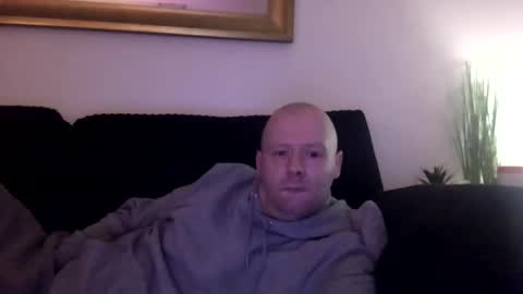 Snapshot of ukmatty3 chatting on 02.18.25 ukmatty3 online show from 02.18.25
