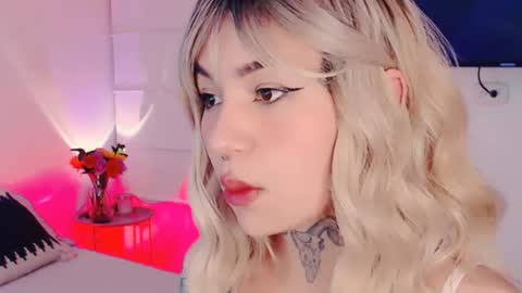 Martina online show from 08.04.26