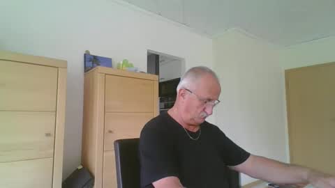 Ulrich online show from 05.10.26